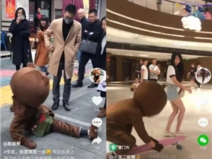 单条视频7000万点击!百万粉丝的网红“玩偶”如何养成?