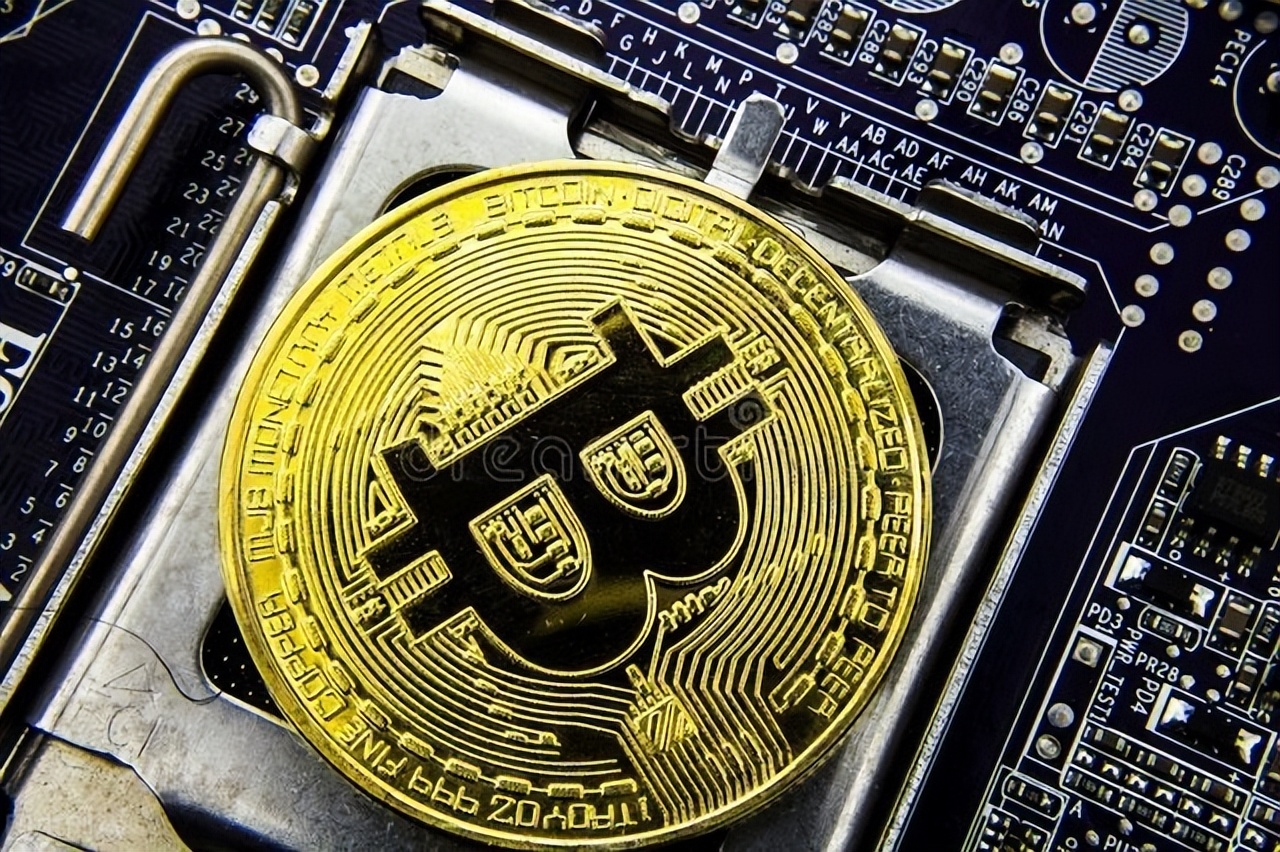比特币不是法定货币,虚拟货币交易在中国属于非法金融,被打击