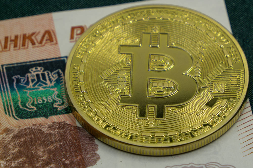 比特币不是法定货币,虚拟货币交易在中国属于非法金融,被打击