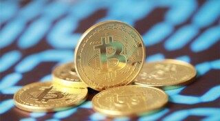 比特币连续暴跌(比特币每次暴跌)